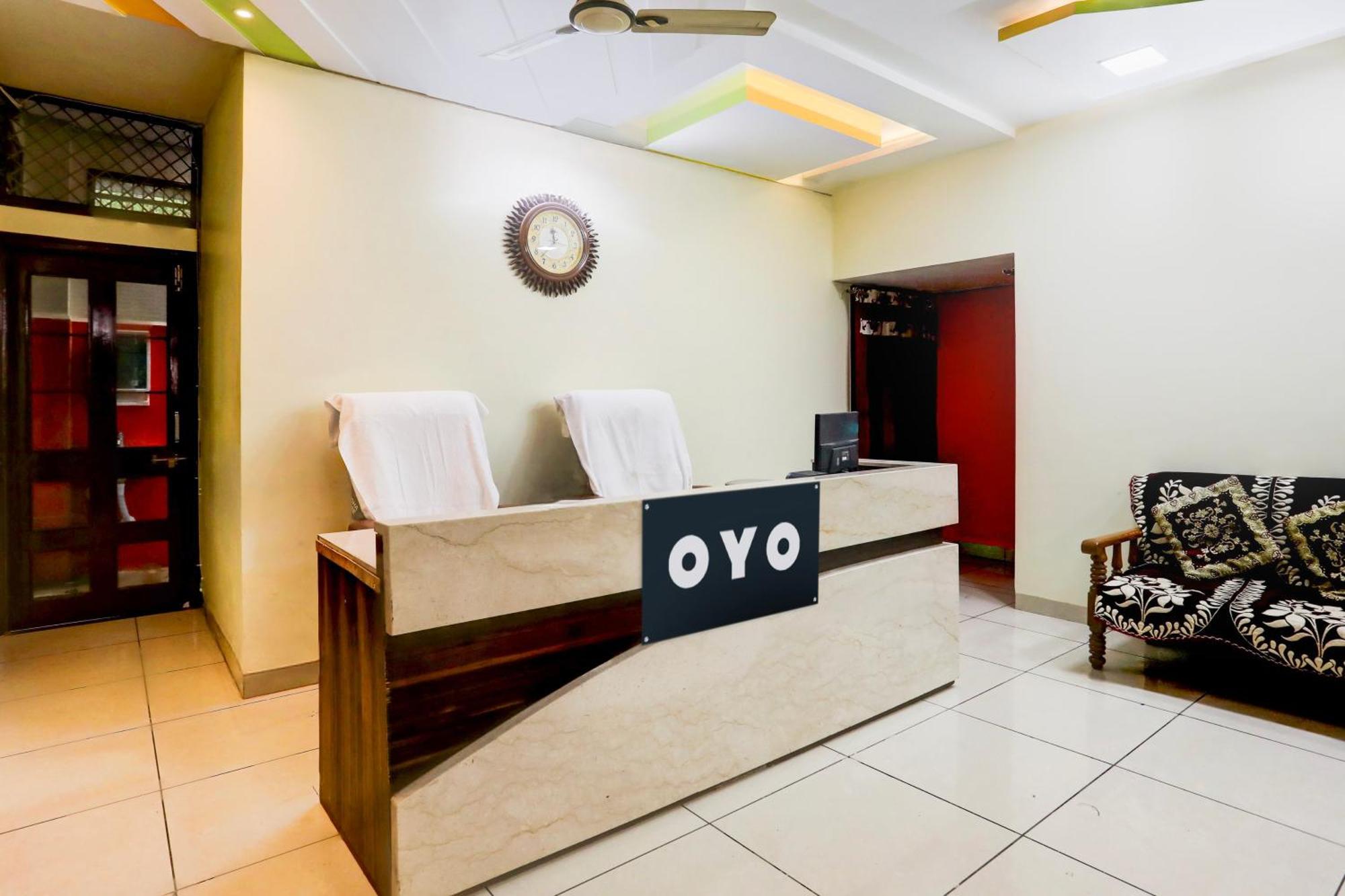 Hotel O The Baba Gest House Индаур Экстерьер фото