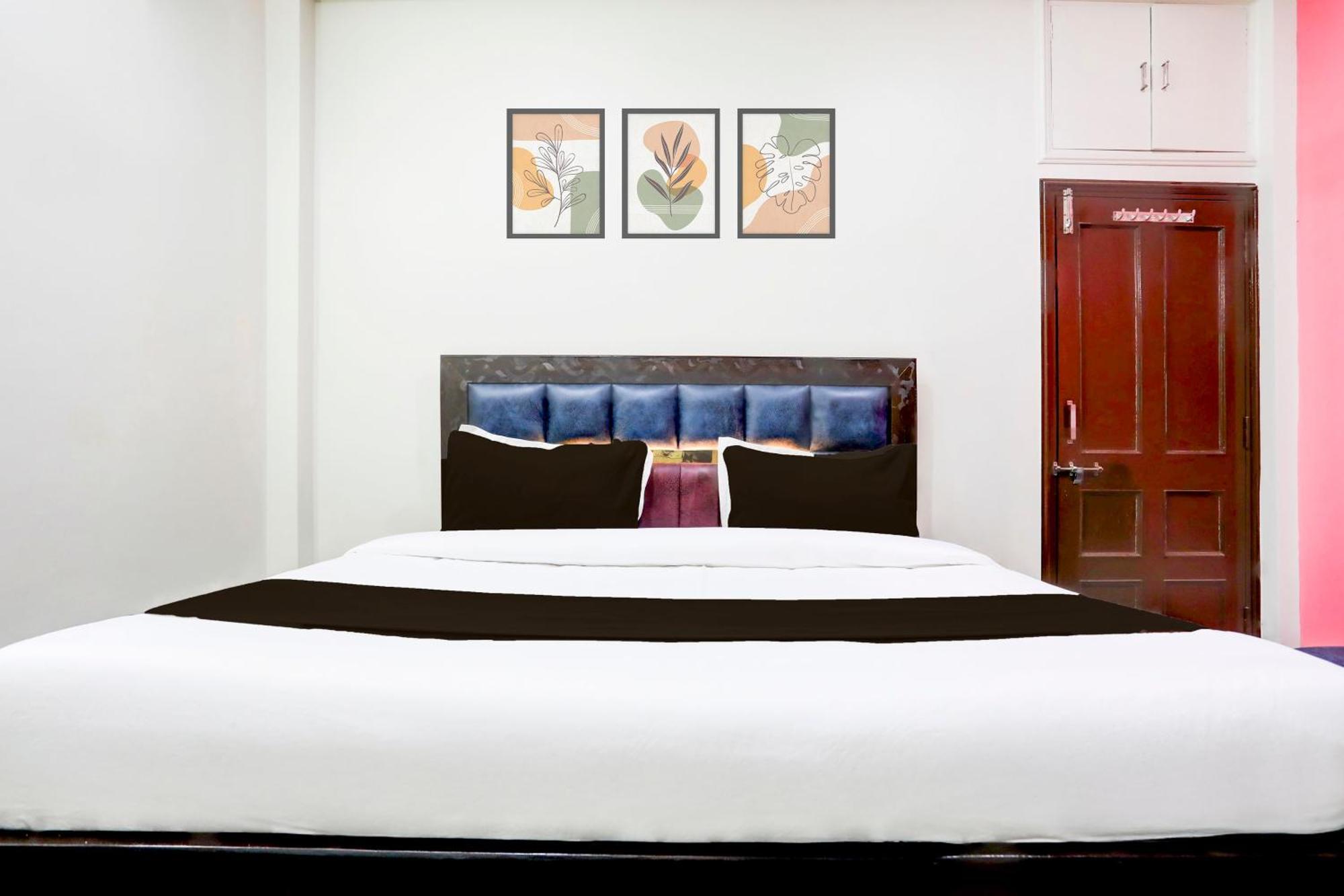 Hotel O The Baba Gest House Индаур Экстерьер фото